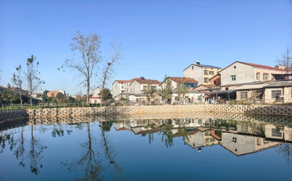 �������������д�ڳ�ˮ����ˮ�尶��  ���������󱣻�